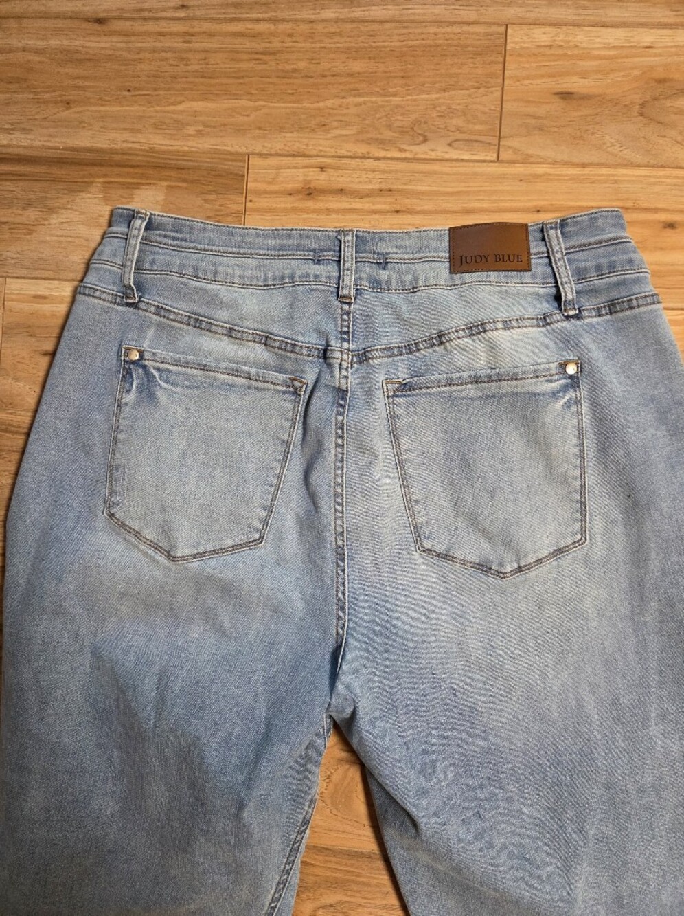 Judy Blue Wide Leg Crop Jeans Womens 20W Light Blue Stretch Denim - Picture 6 of 8